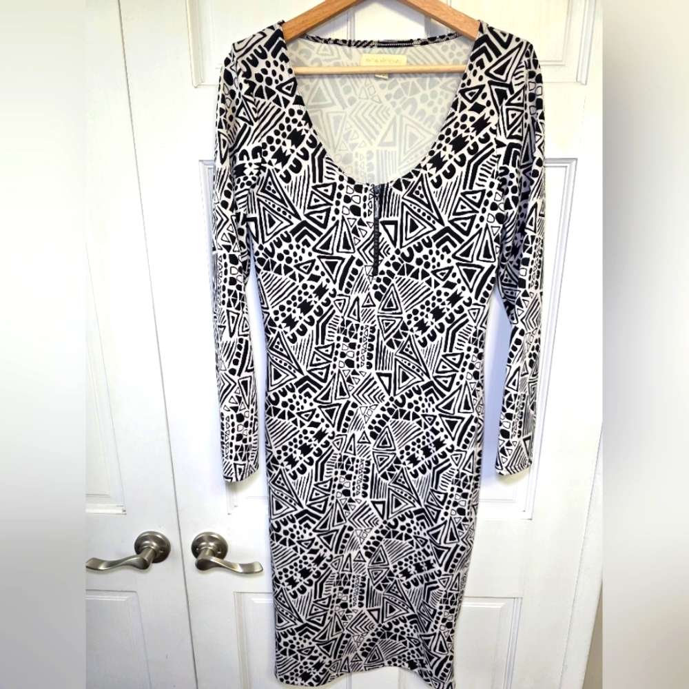 Nicki Minaj Geometric Black and White Long Sleeve Stretch Dress- Size Lg NWOT